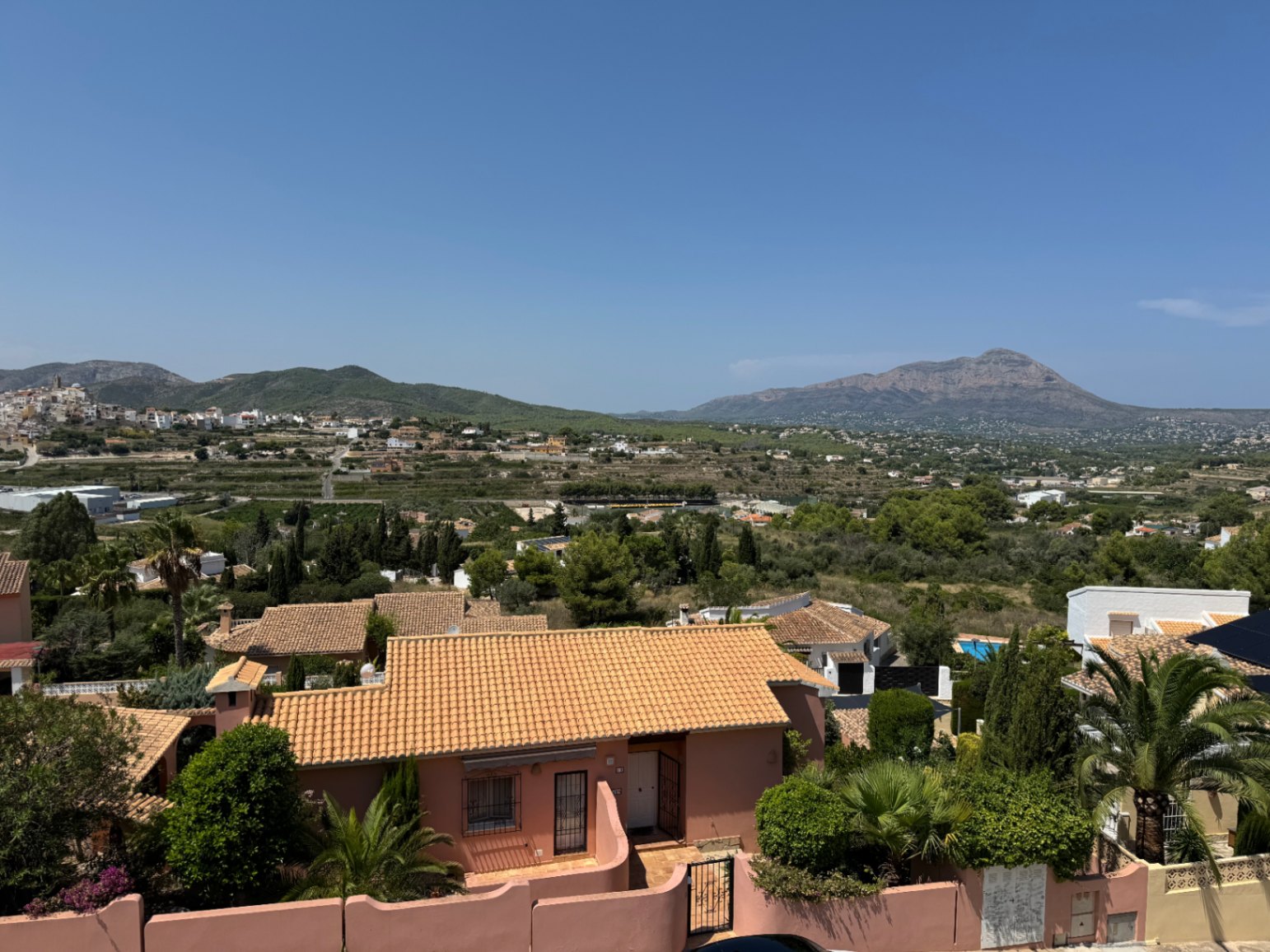 Bungalow en venta en Benitachell zona Calistros