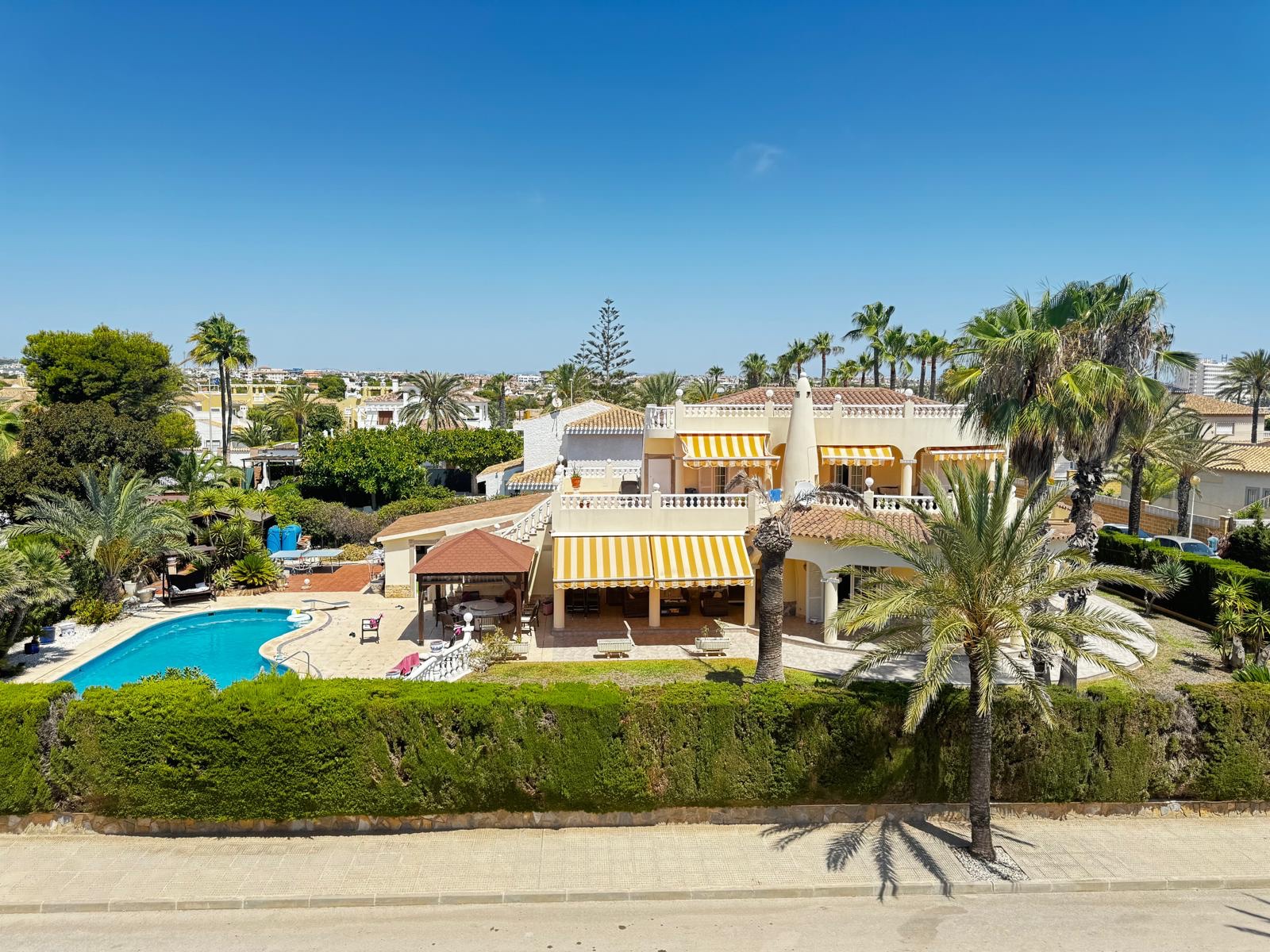Detached Villa Torrevieja Costa Blanca South Spain
