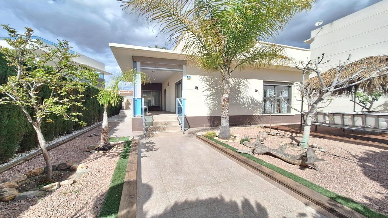 Villa en venta en Rojales zona Ciudad Quesada