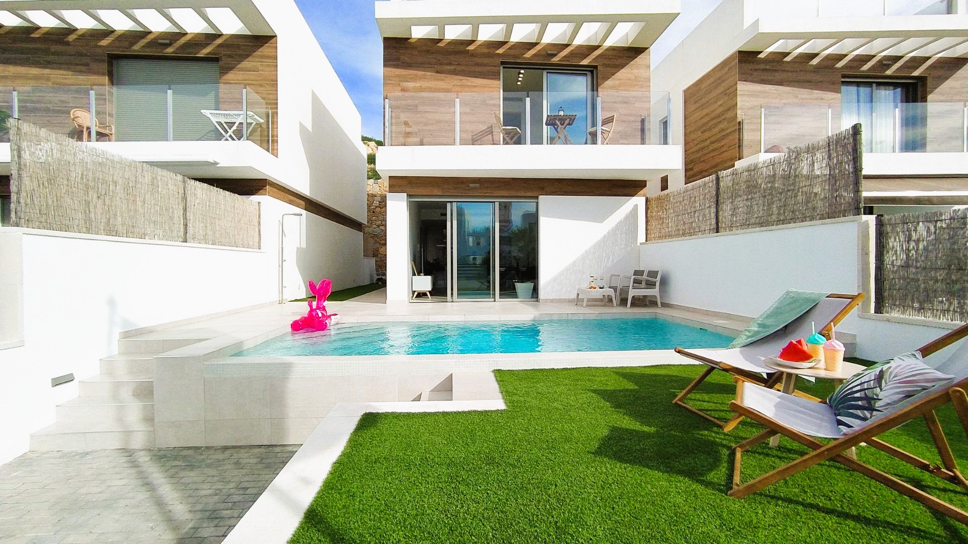 Villa in Urbanizacion los Balcones - view 1