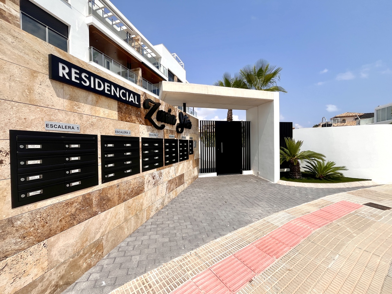 Apartment in La Zenia - Image 3