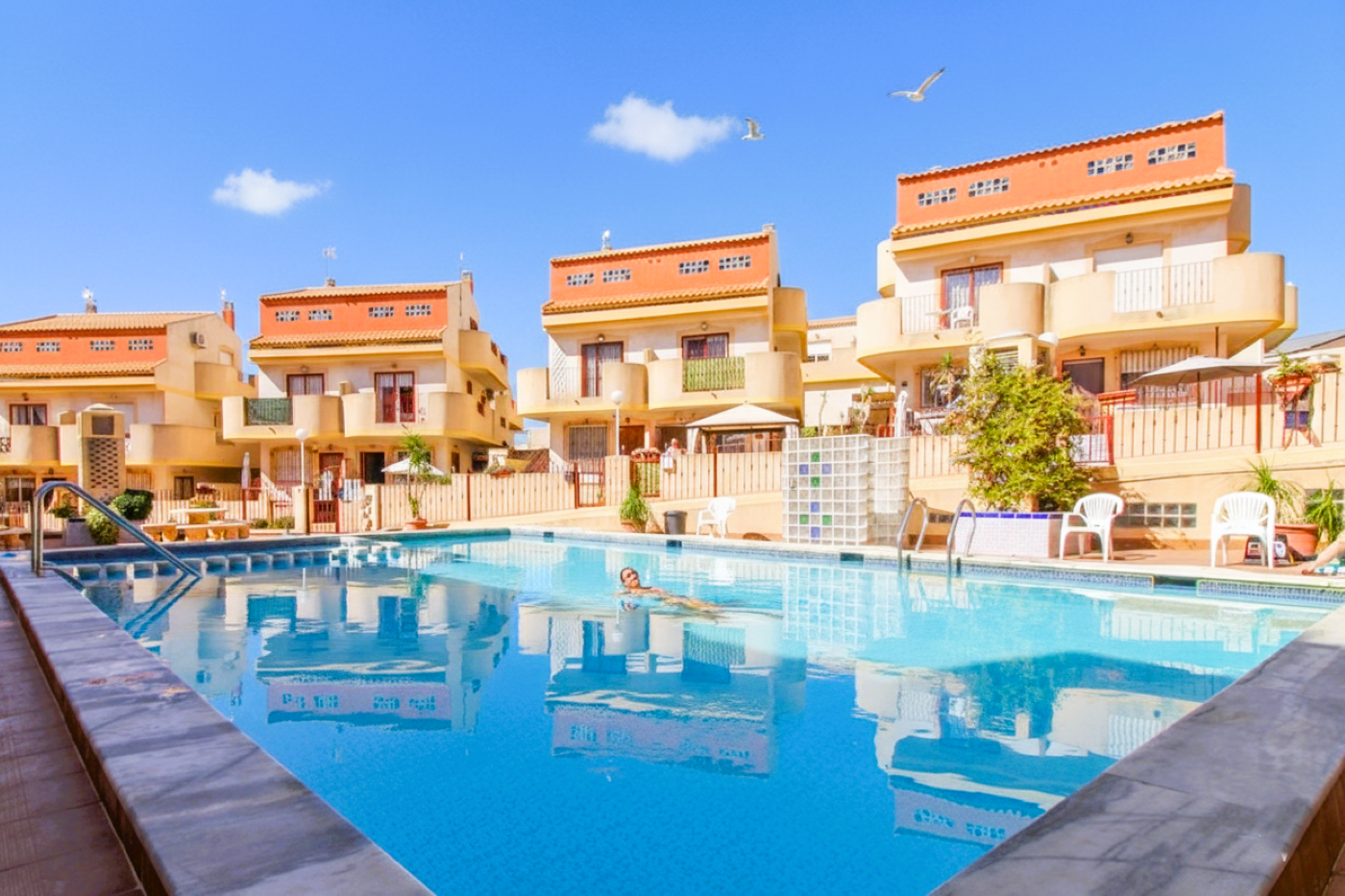 Apartment in La Zenia - view 1