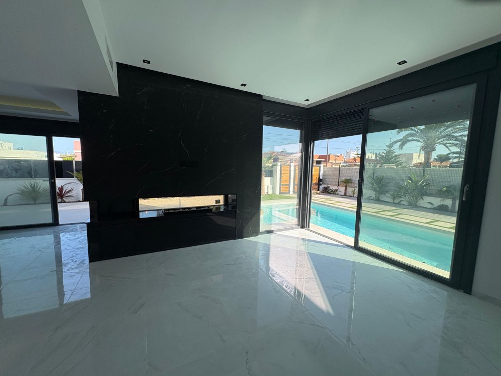 Villa in Torrevieja - Image 5