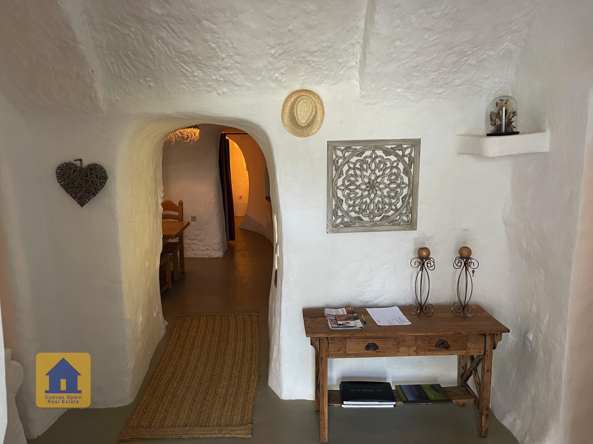 House in Villanueva de las Torres - Image 3