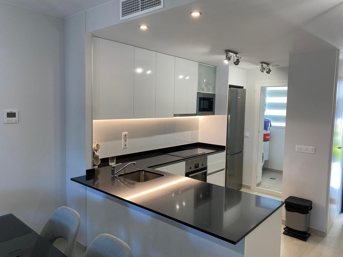 Apartment in La Zenia - Image 3