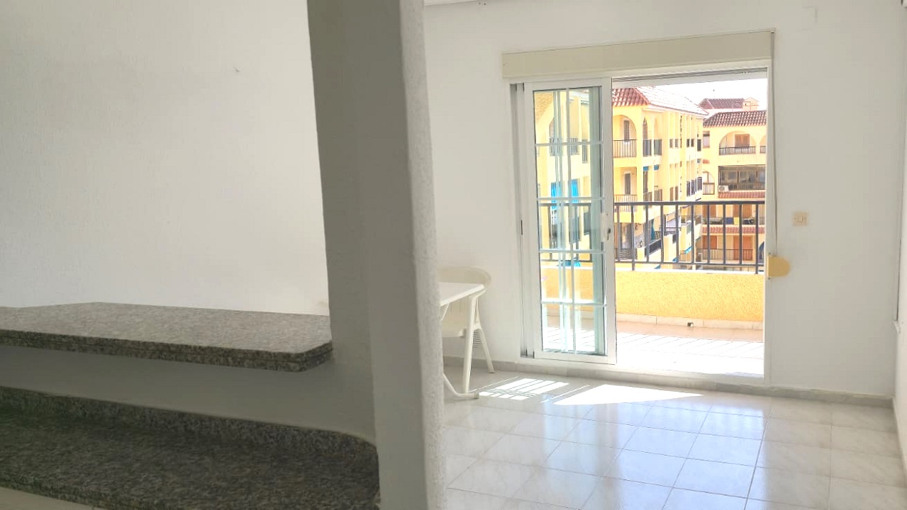 Estudio en venta en Torrevieja zona La Mata