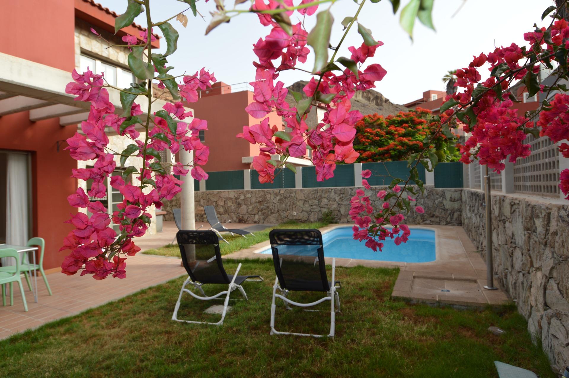 Villa in Puerto de Mogan - view 1