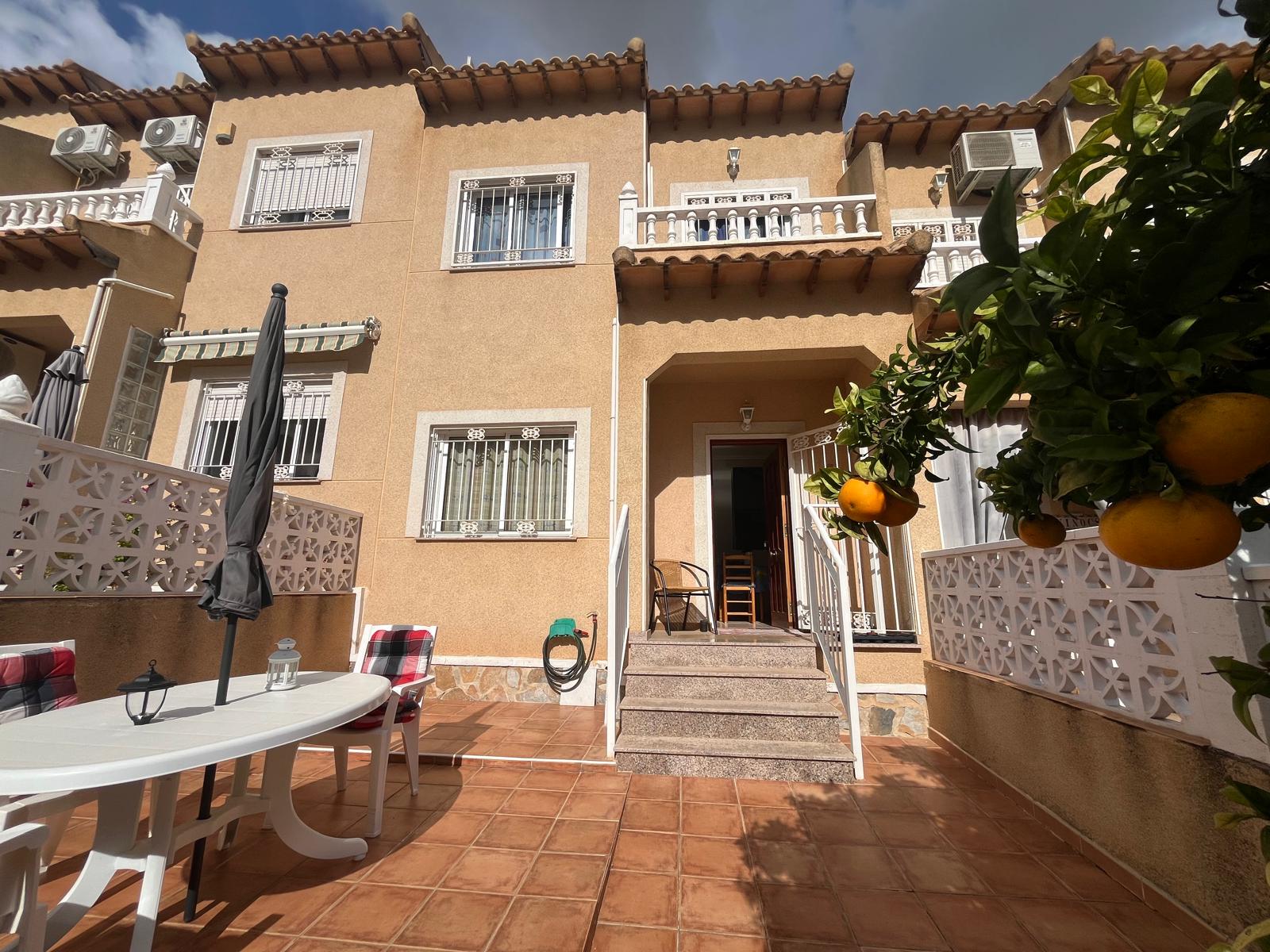 Casa de pueblo en Villamartin - Van Dam Estates