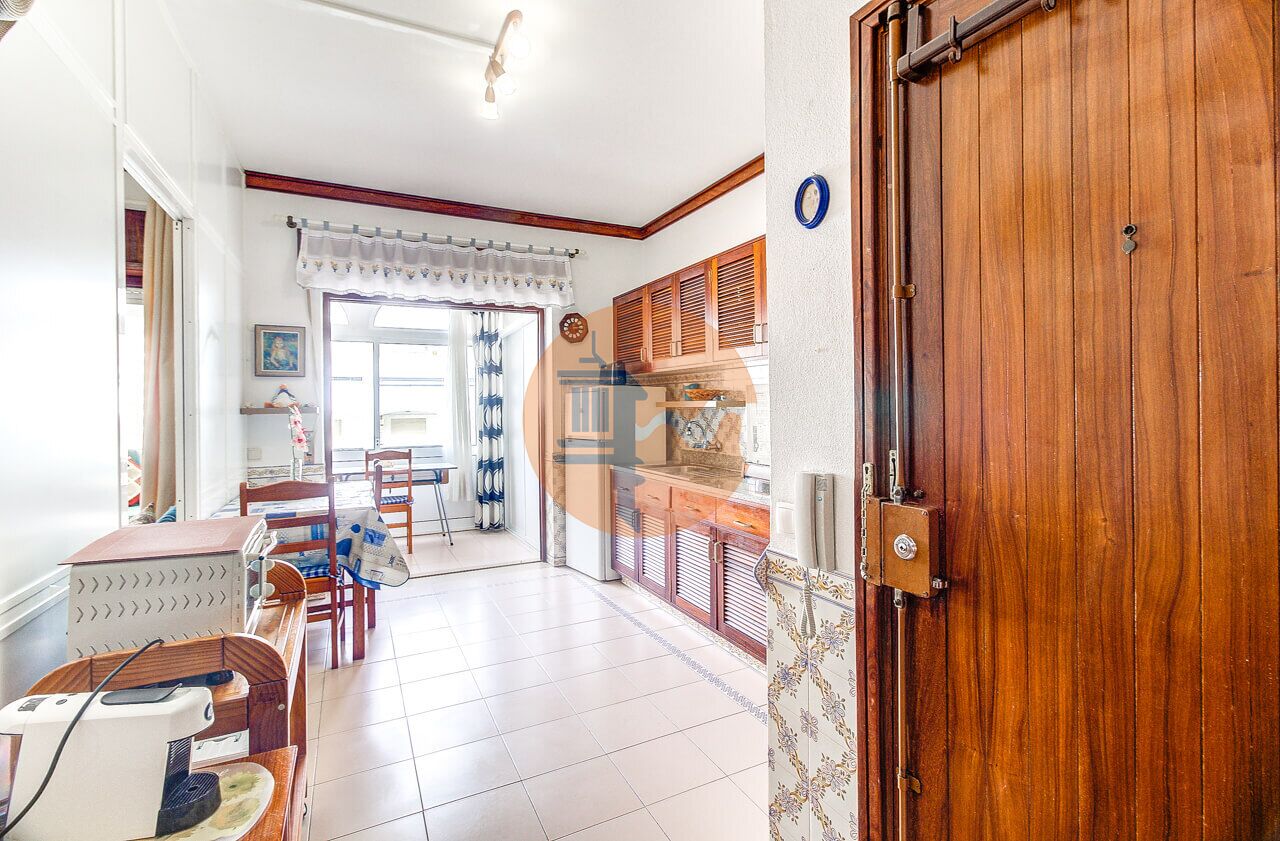 Apartment in Monte Gordo - Image 3