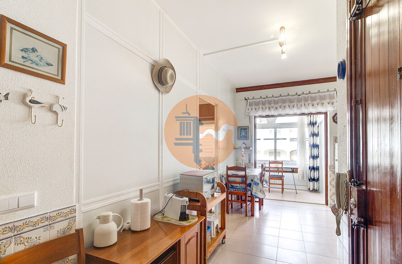 Apartment in Monte Gordo - Image 4