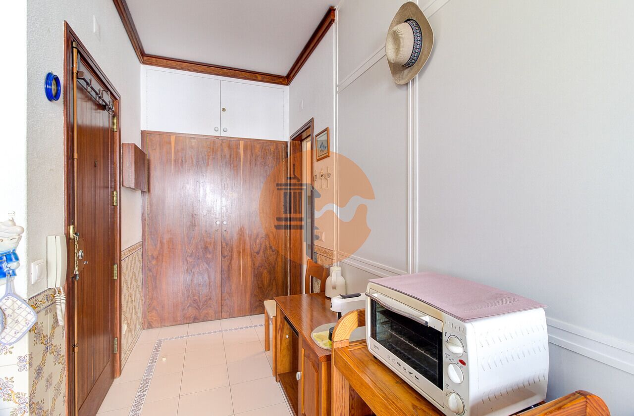 Apartment in Monte Gordo - Image 5