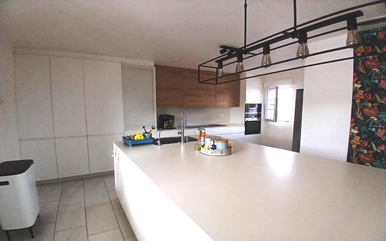 Villa en venta en Sax