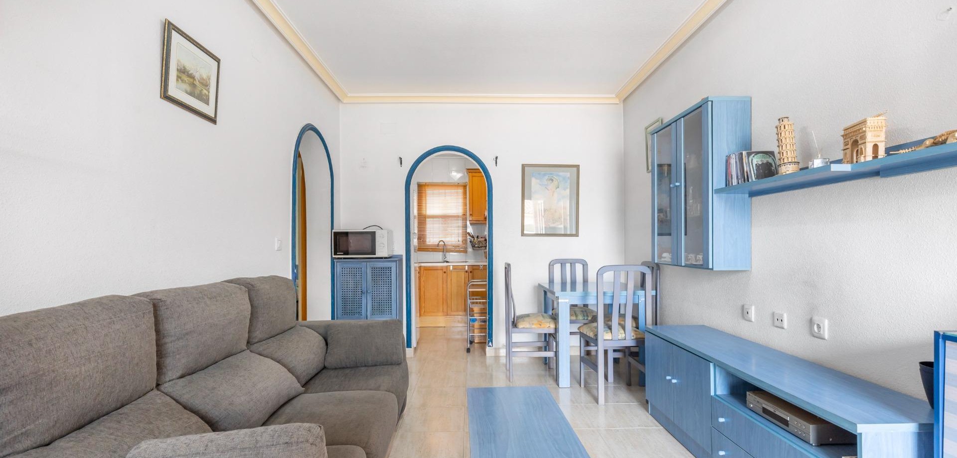 House in Playa Flamenca - Image 3