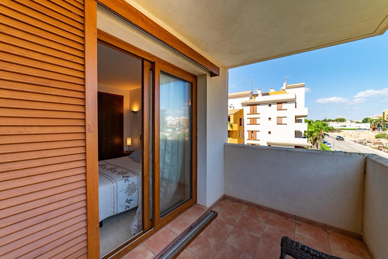 Apartment in Punta Prima - Image 3