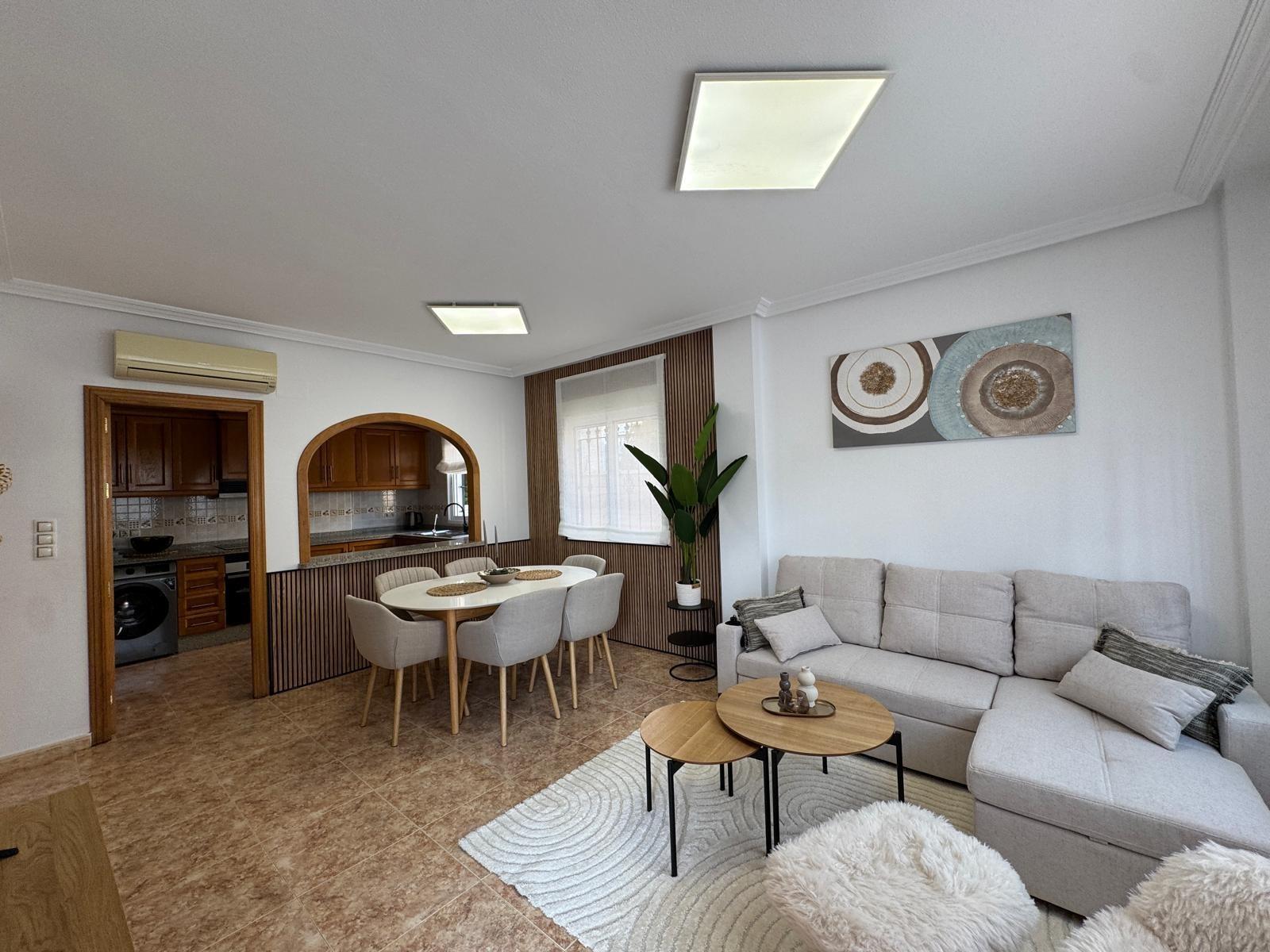 Villa in Los Dolses - Image 3