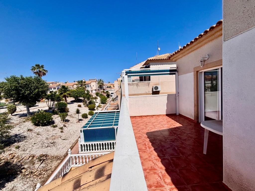 House in Playa Flamenca - Image 2