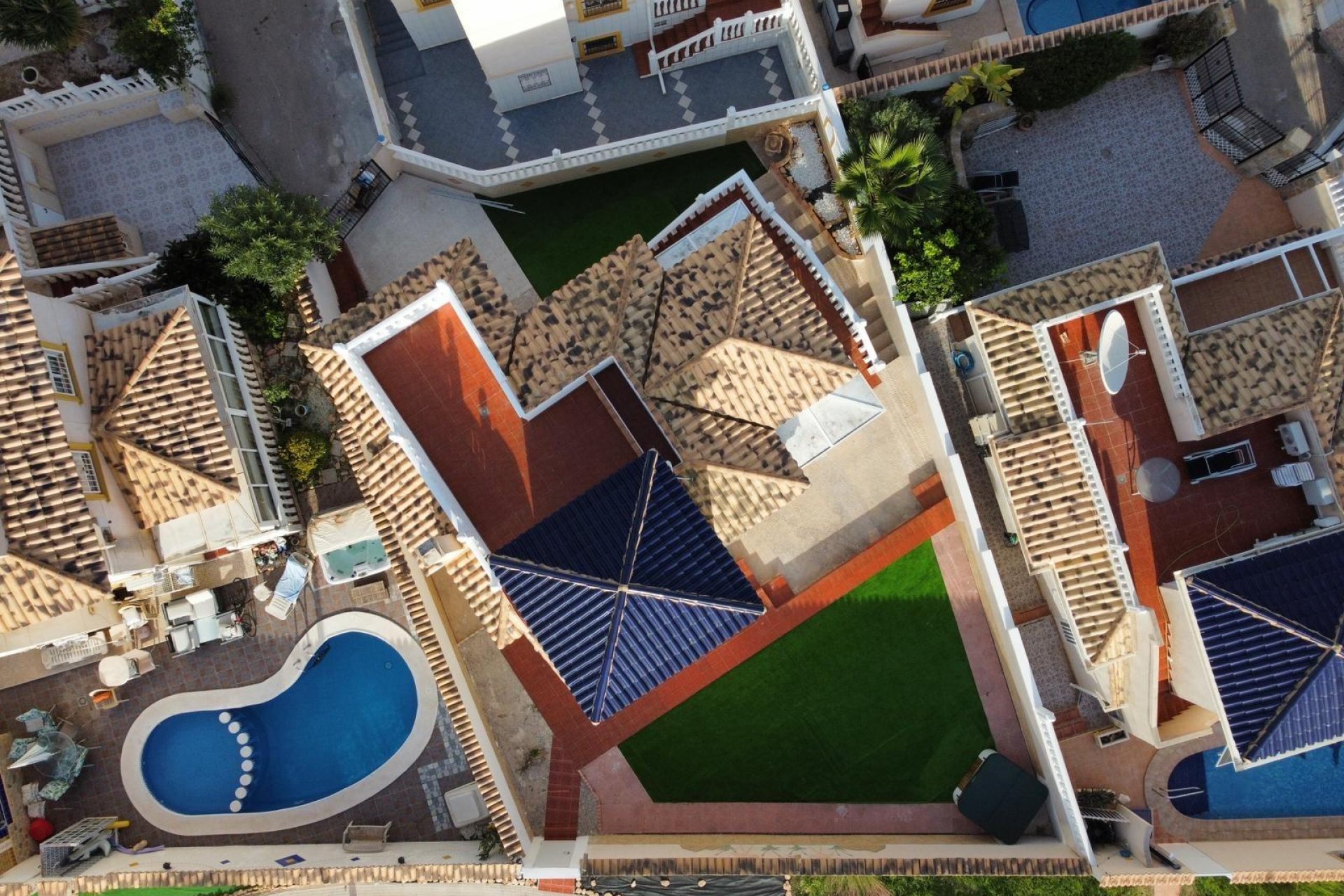 Villa in La Zenia - Image 3