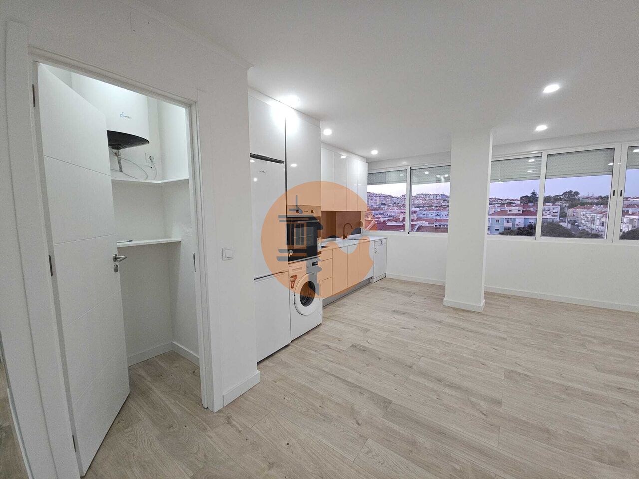 Apartment in Amadora - Image 3