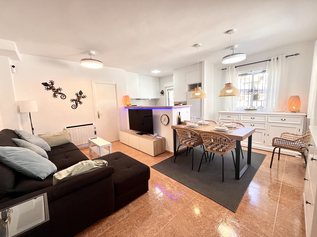 House in Los Montesinos - Image 5