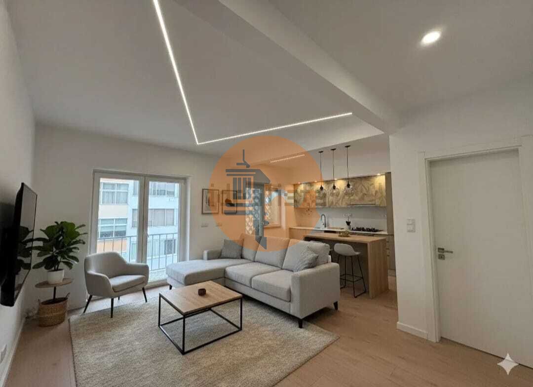 Apartment in Almada - view 1