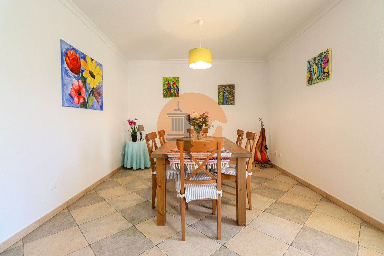 Apartment in Monte Gordo - Image 2