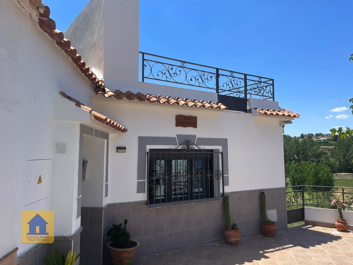 House in Castillejar - Image 3