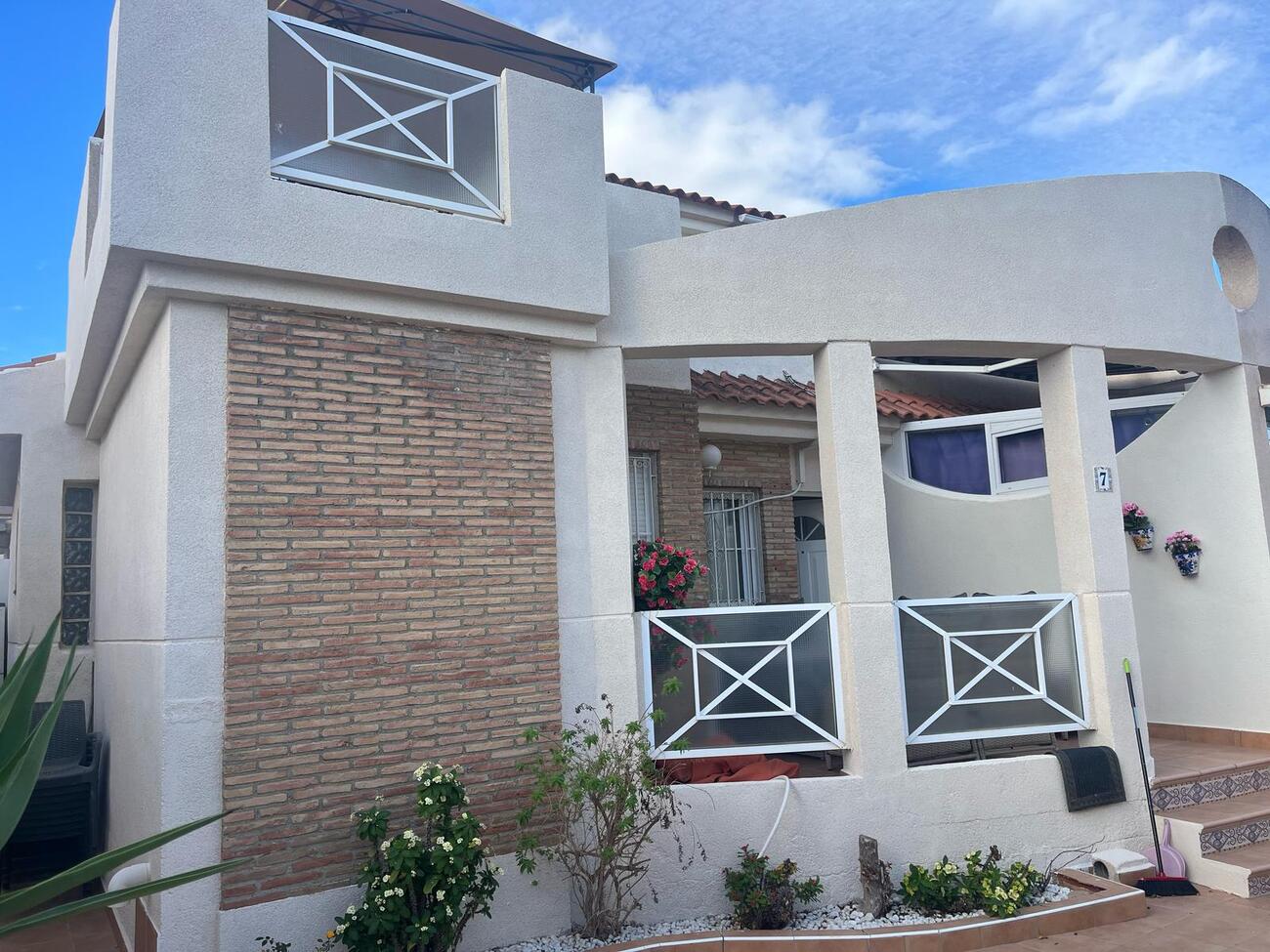 House in La Zenia - Image 2