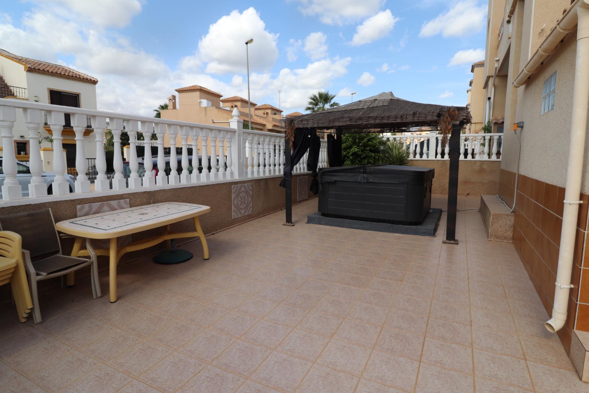 House in Dehesa de Campoamor - Image 3