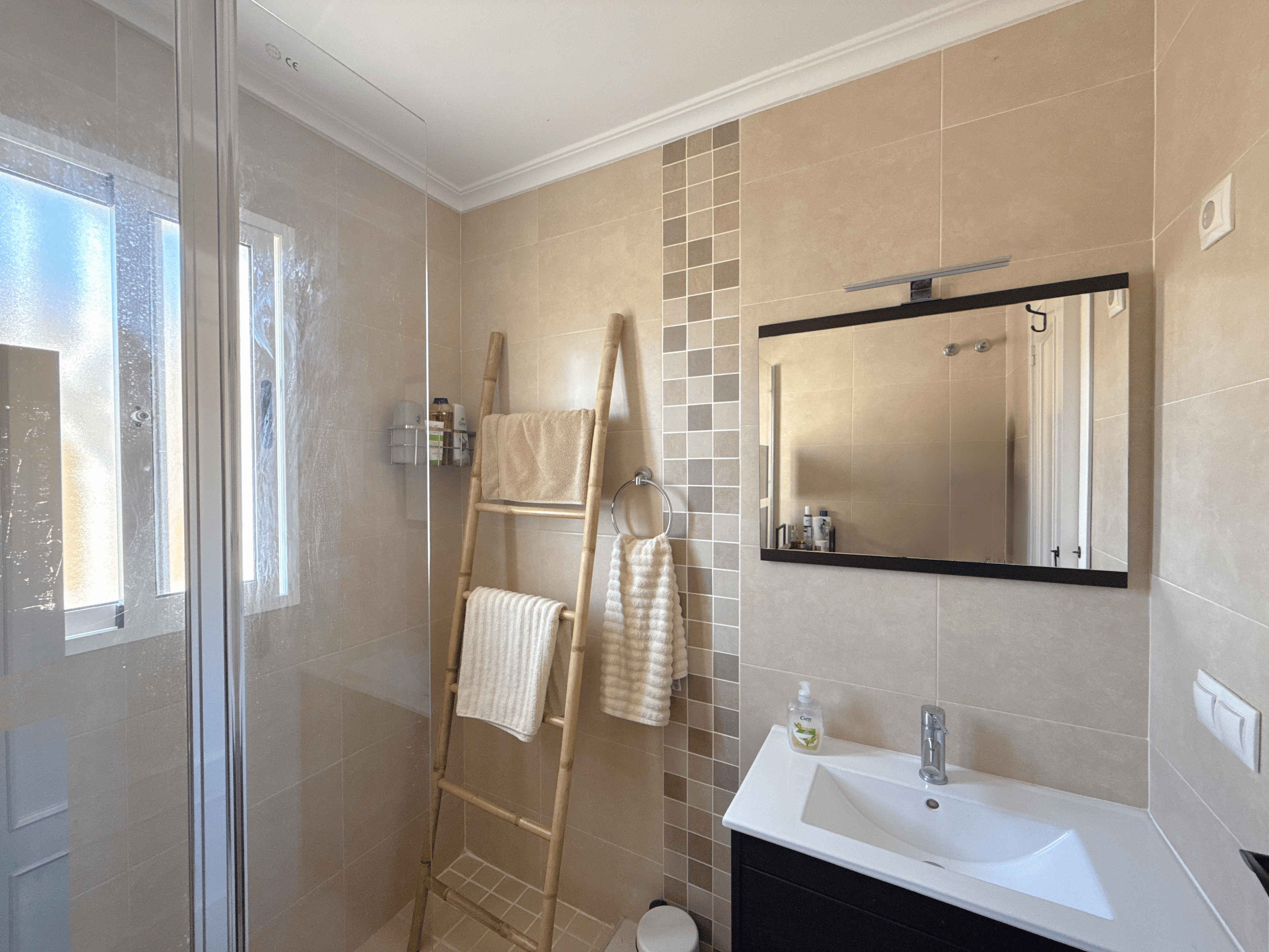 House in Cabo Roig - Image 3