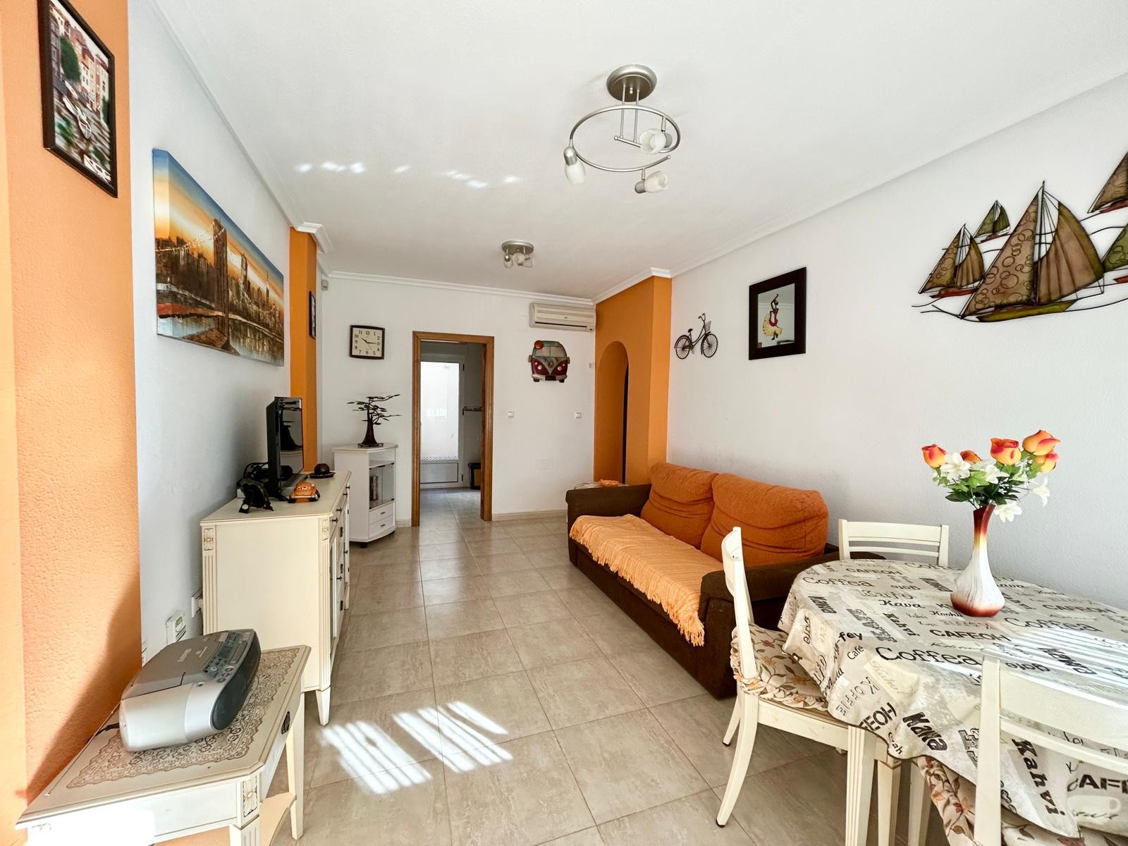 House in Urbanizacion los Balcones - Image 4