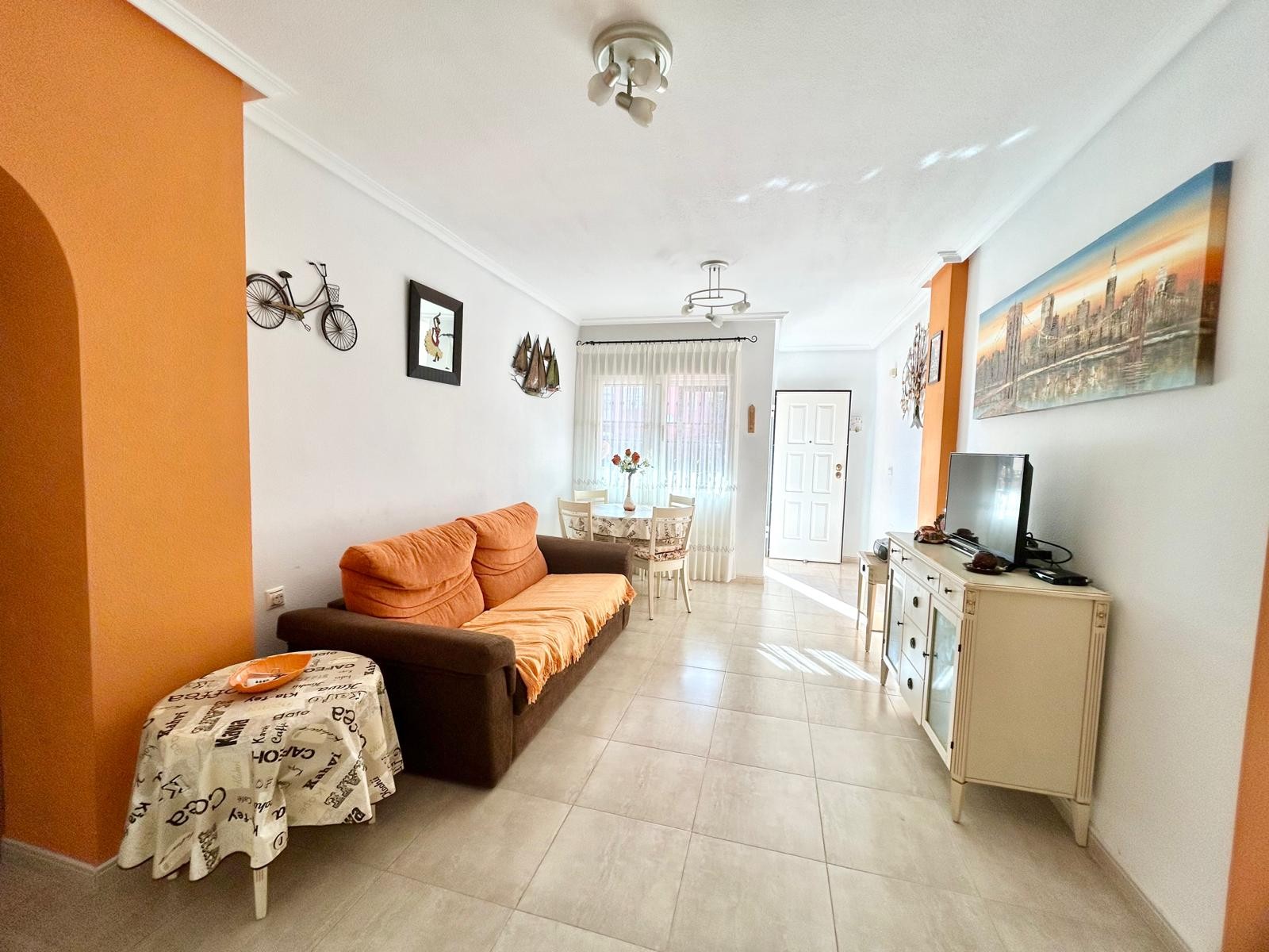 House in Urbanizacion los Balcones - Image 5