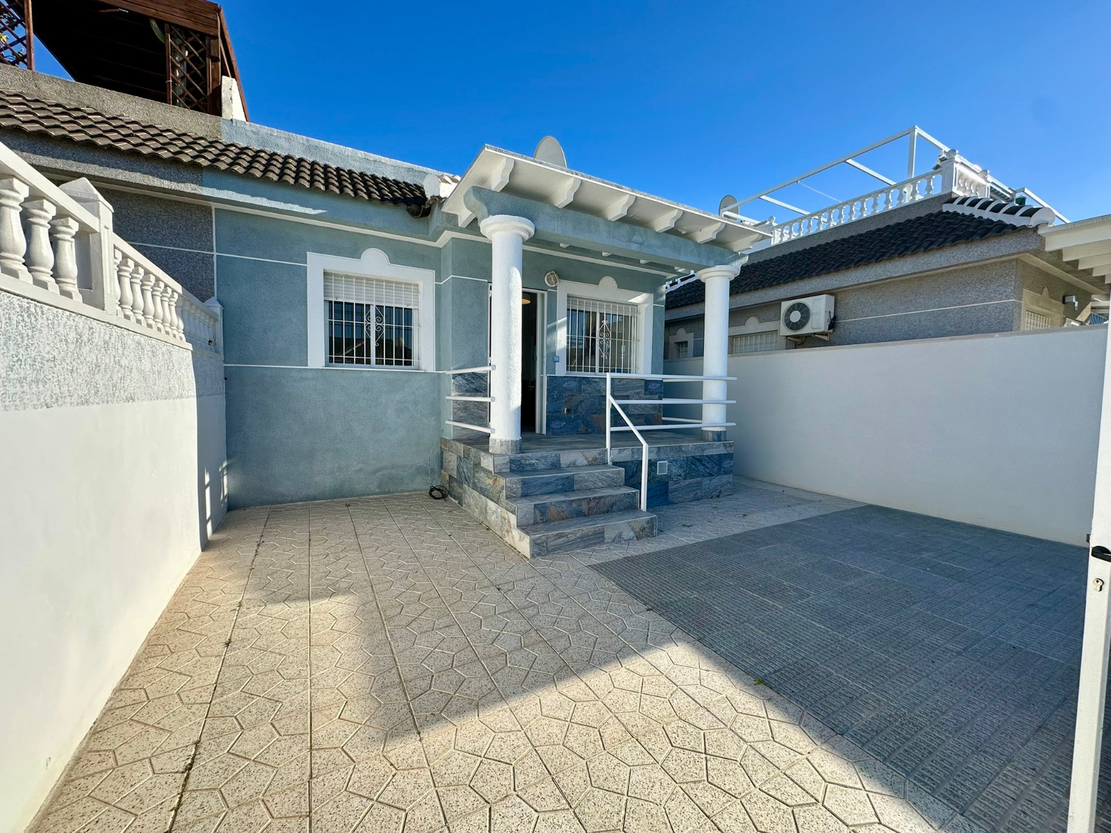 House in El Chaparral - view 1