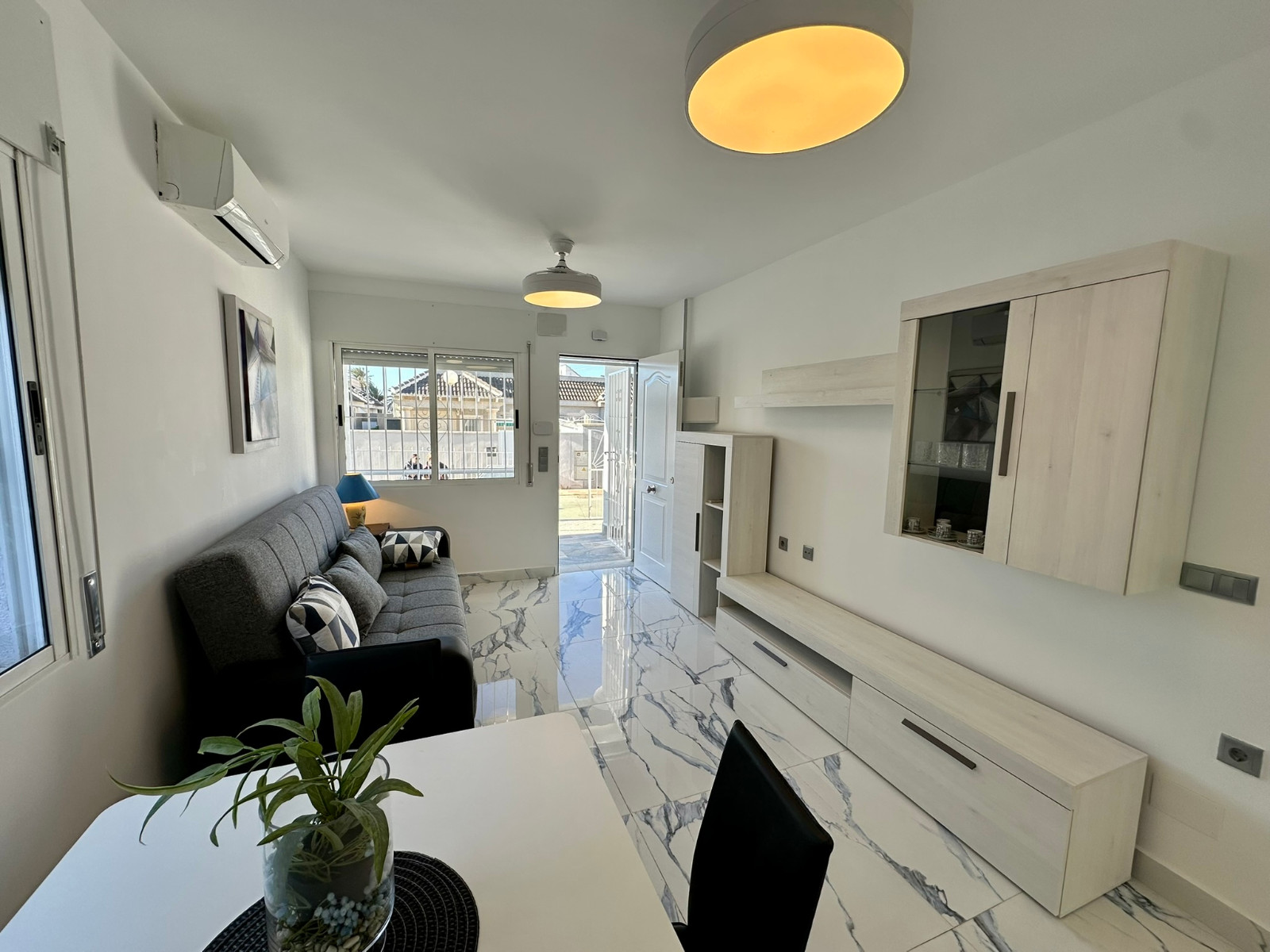 House in El Chaparral - Image 4