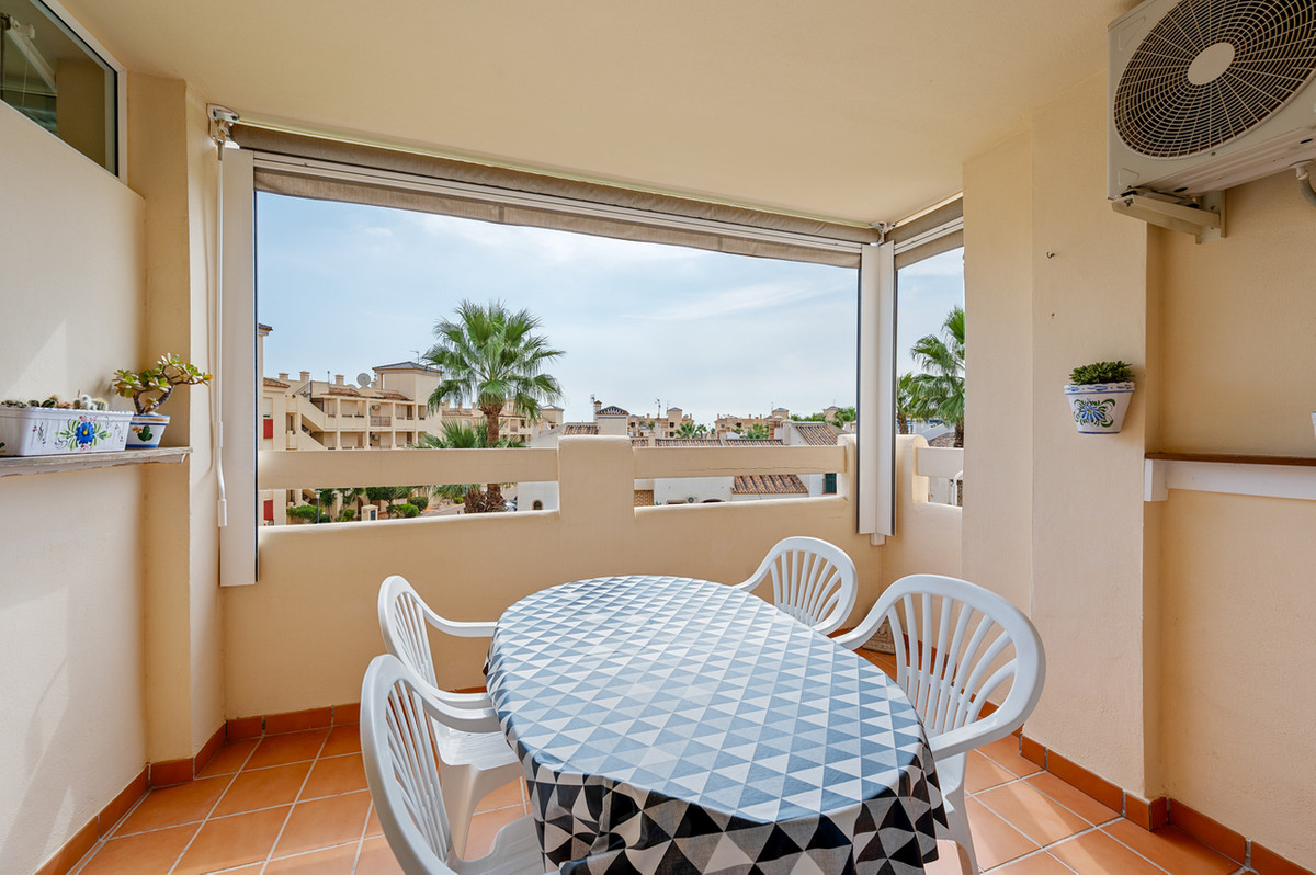 Apartment in Playa Flamenca - Image 4