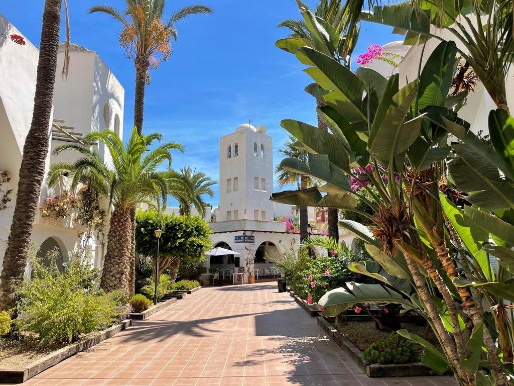 Apartment in Garrucha - Image 2