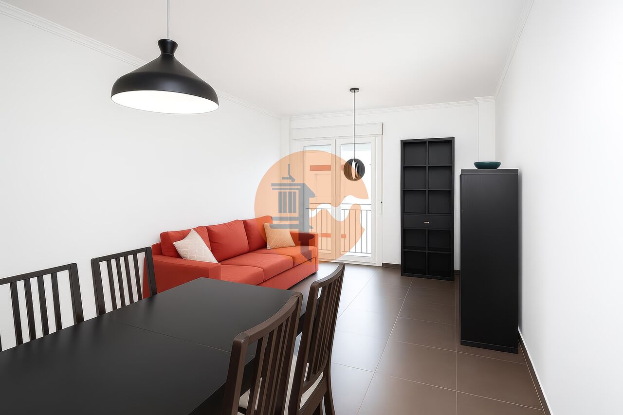 Apartment in Vila Real de Santo Antonio - Image 4