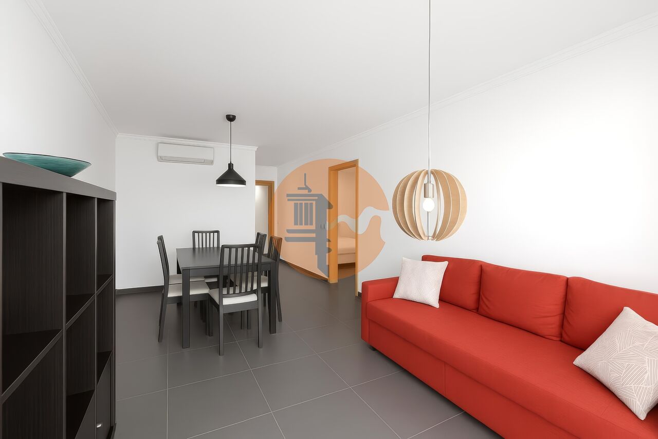 Apartment in Vila Real de Santo Antonio - Image 5