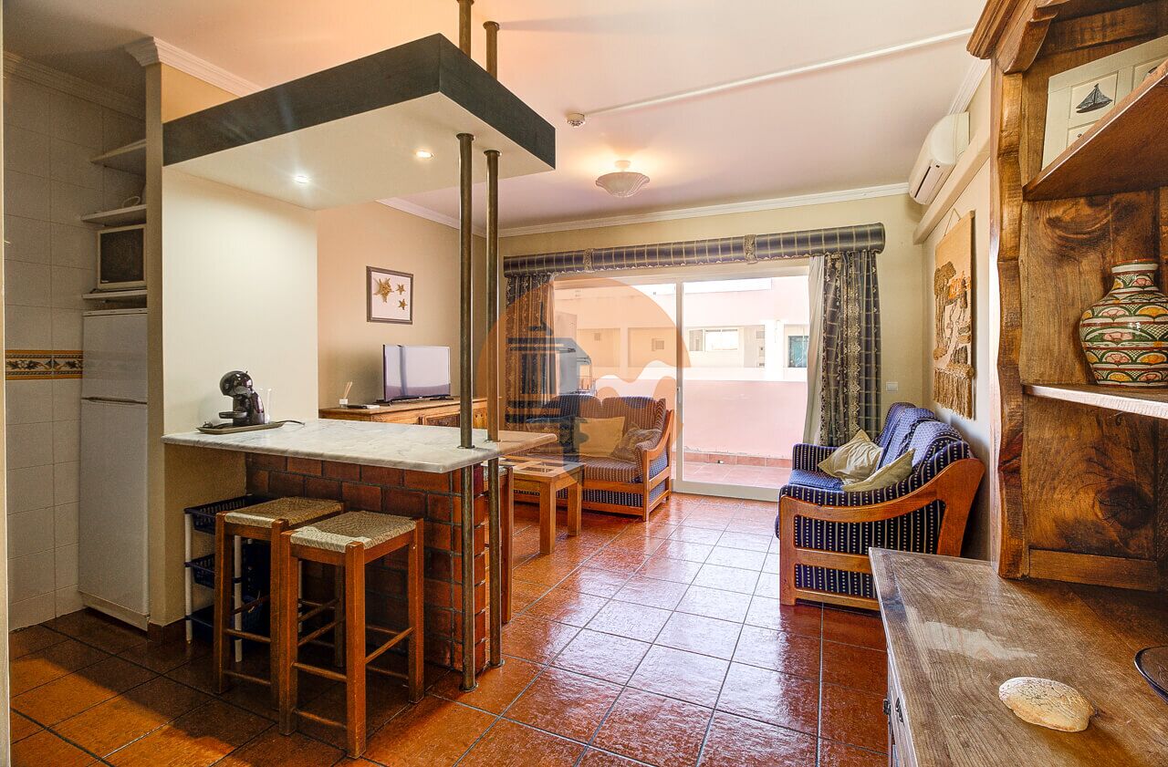 Apartment in Monte Gordo - Image 5