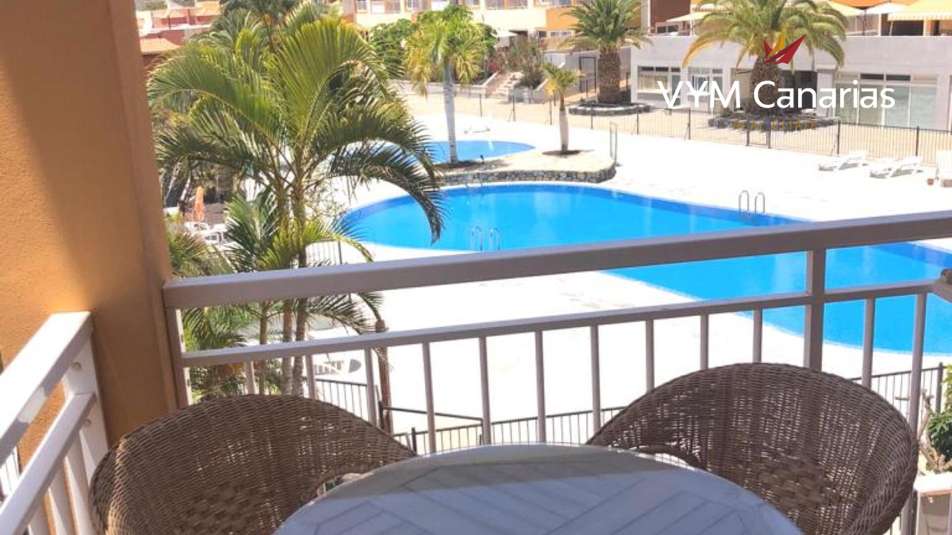 Apartment in Callao Salvaje - Image 2