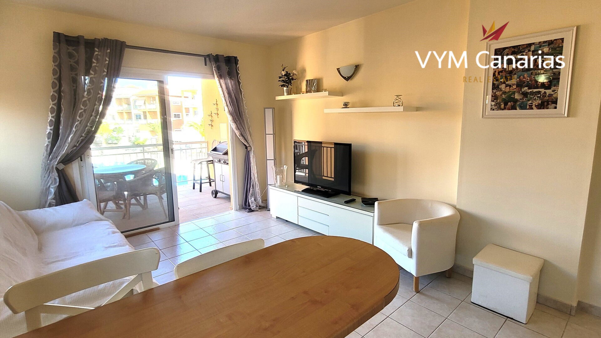 Apartment in Callao Salvaje - Image 3