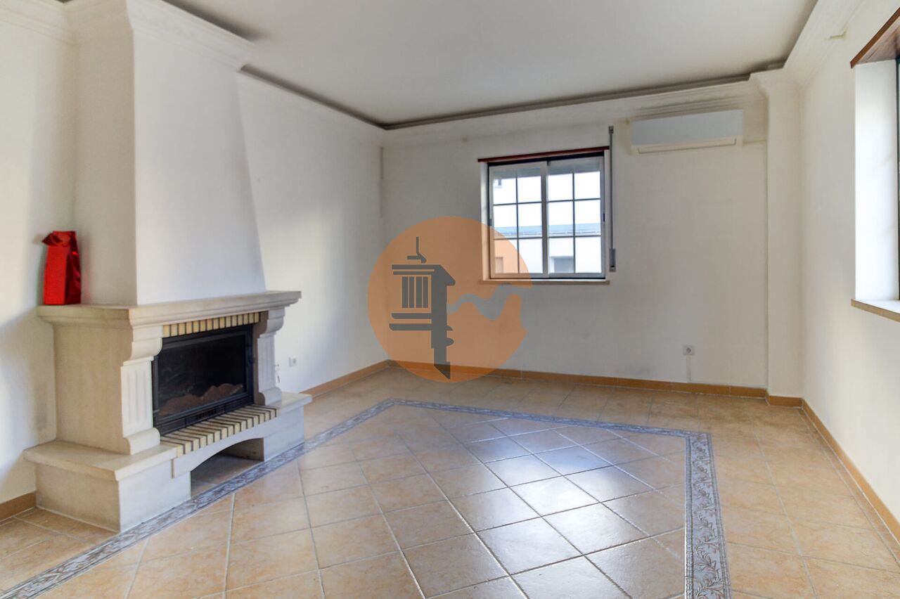 Apartment in Vila Real de Santo Antonio - Image 3