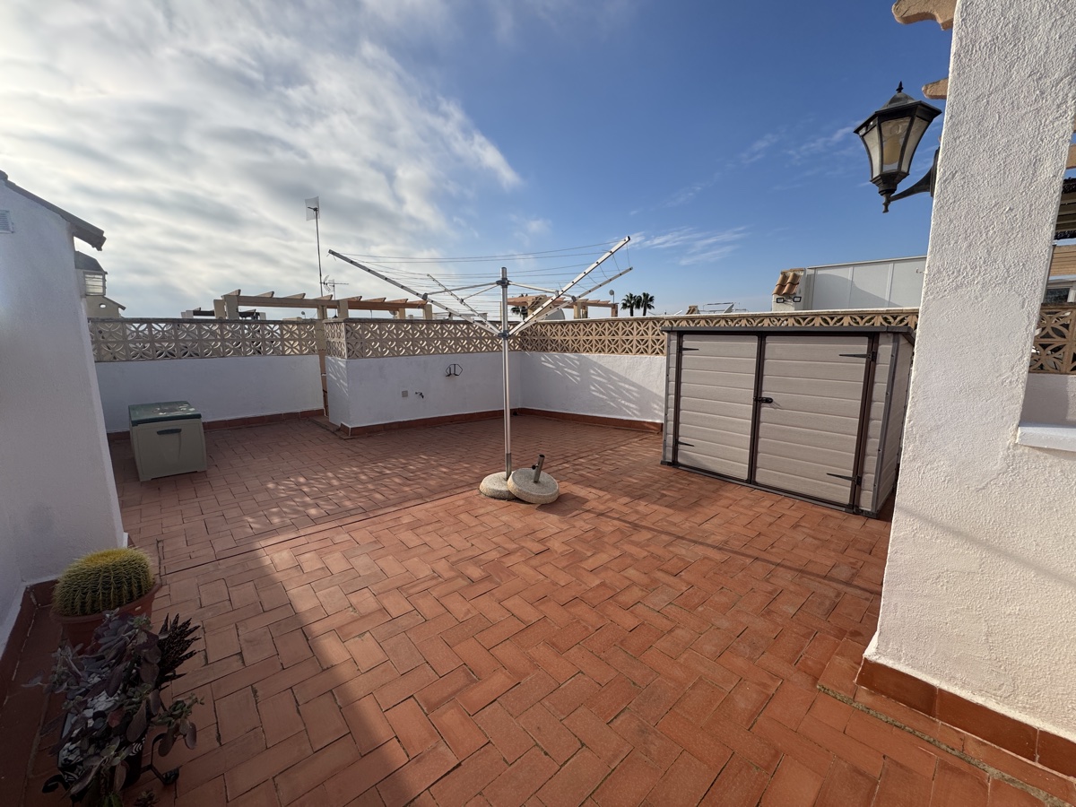 Villa in Playa Flamenca - Image 2