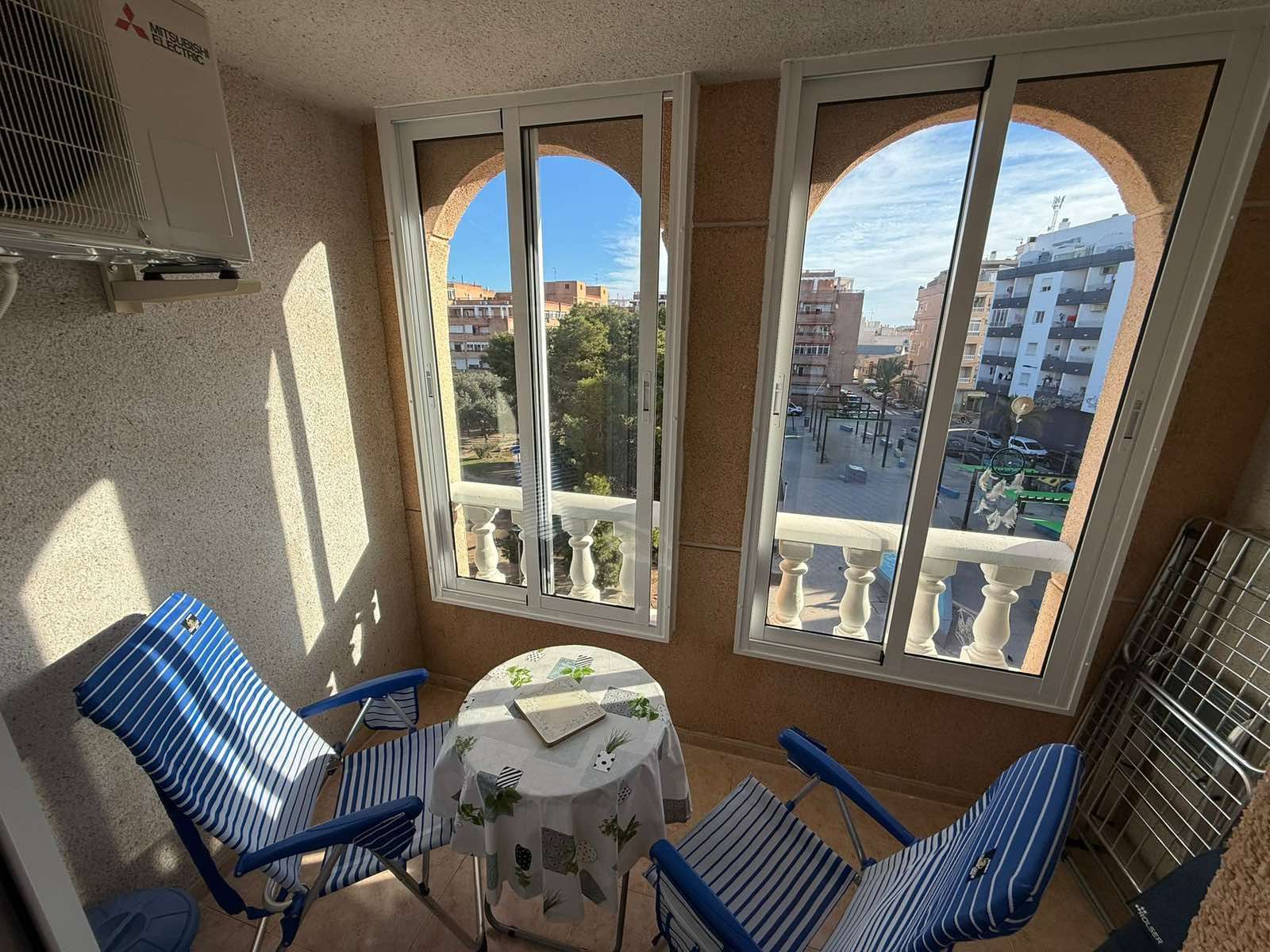 Apartment in Torrevieja - Image 2