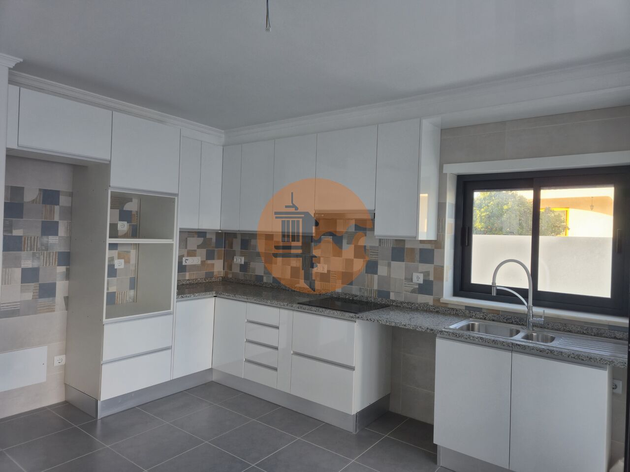 Villa in Vila Nova de Cacela - view 1