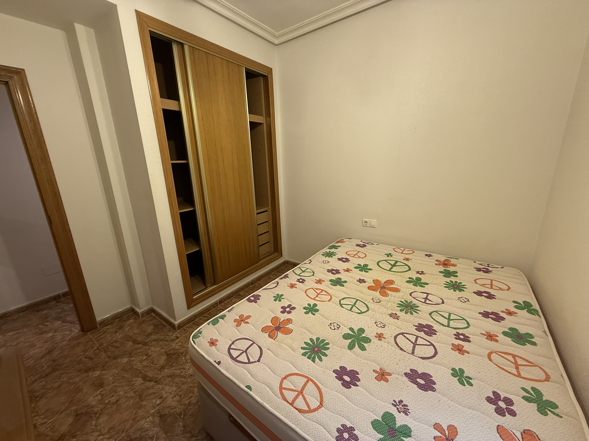 Apartamento en alquiler en Catral