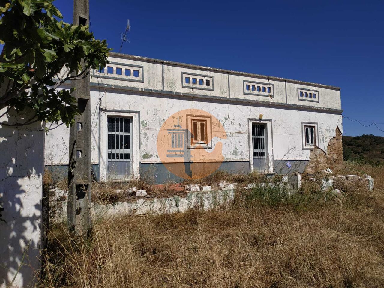 Villa in Castro Marim - view 1