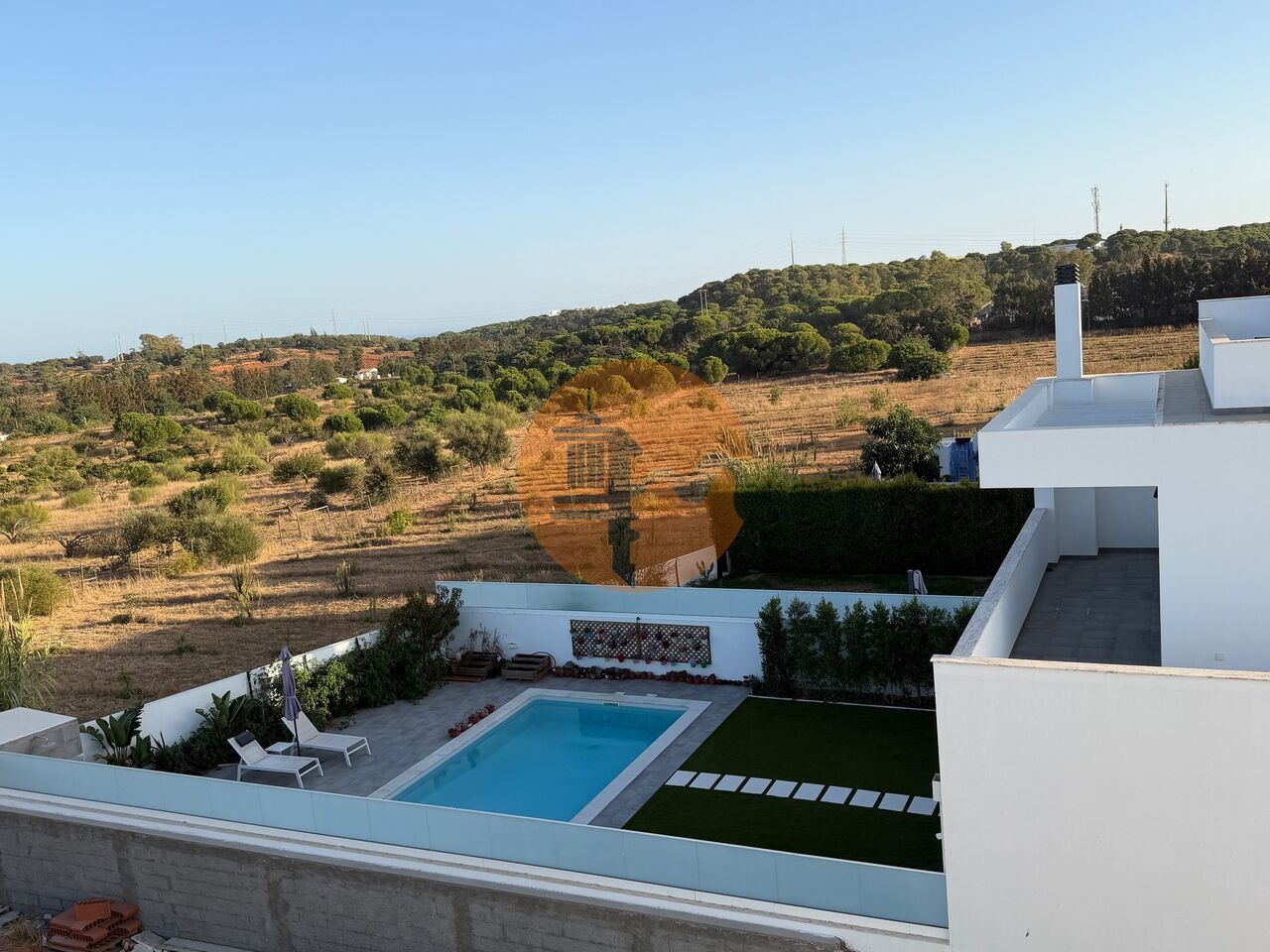 Villa in Castro Marim - view 1