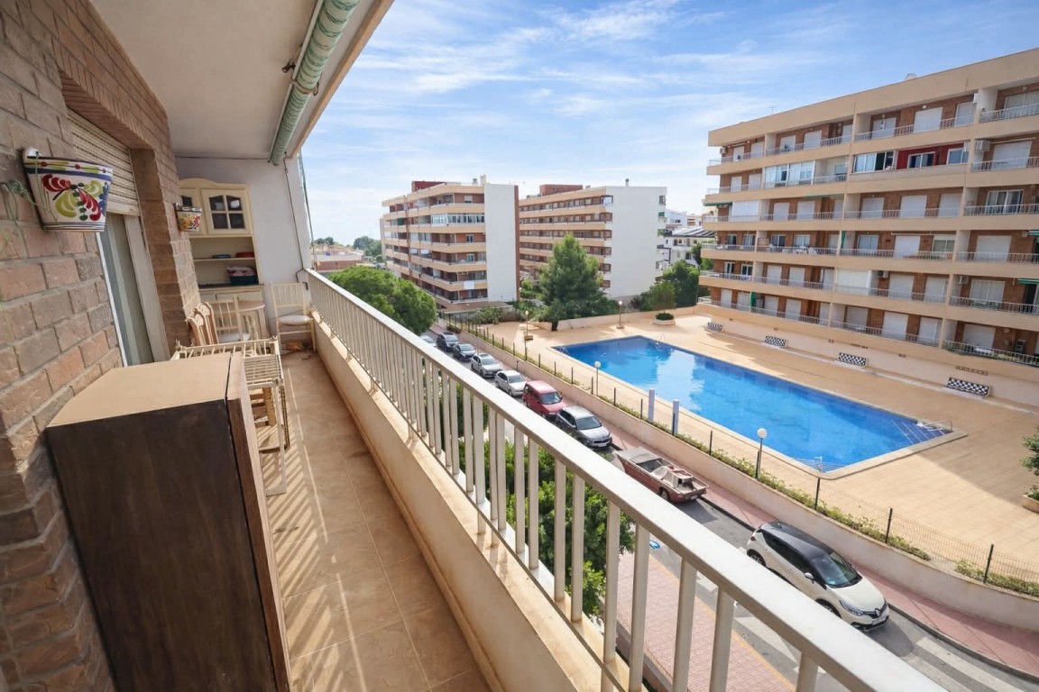 Apartment in Punta Prima - view 1