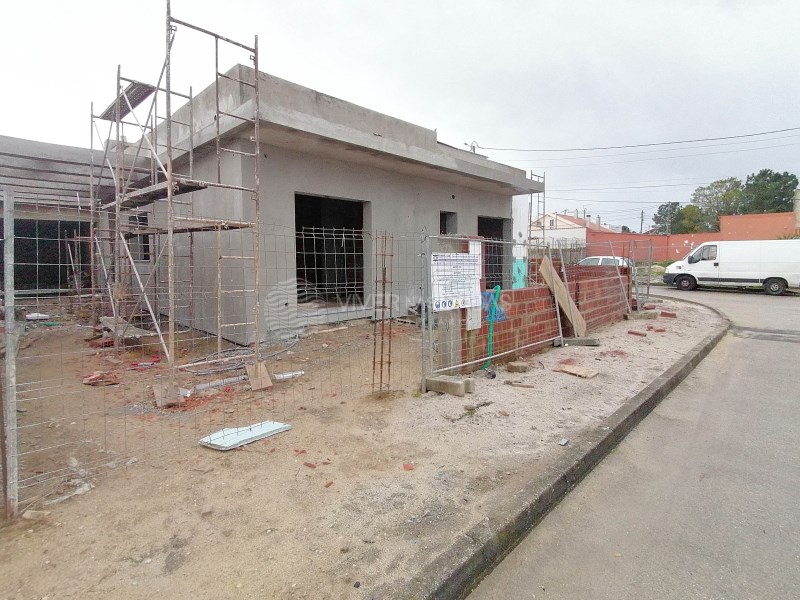 House in Fernao Ferro - view 1