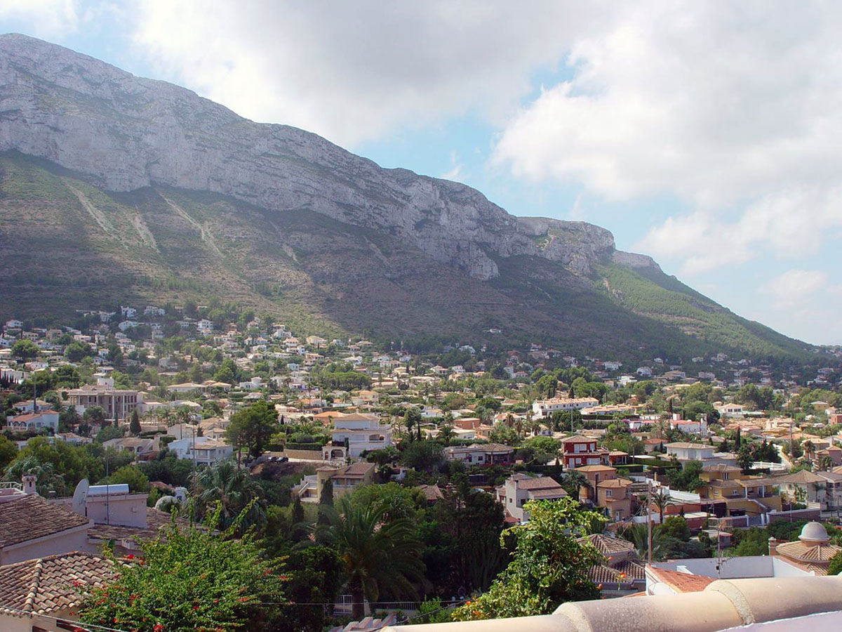 Villa for sale in Denia